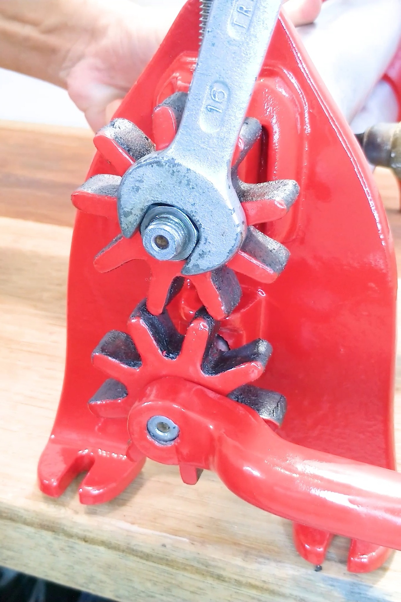Super Rust Old Hand Wringer Restoration 4 #reels | Workshop DC