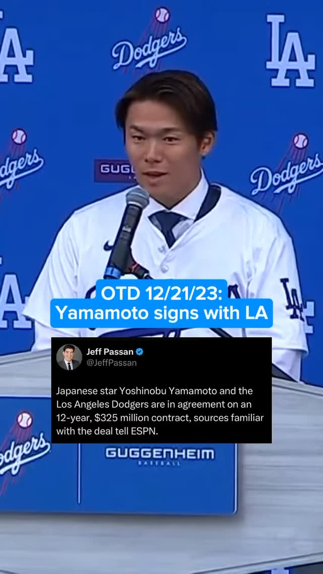 Yoshi 🤝 Yoshi (via @dodgers)