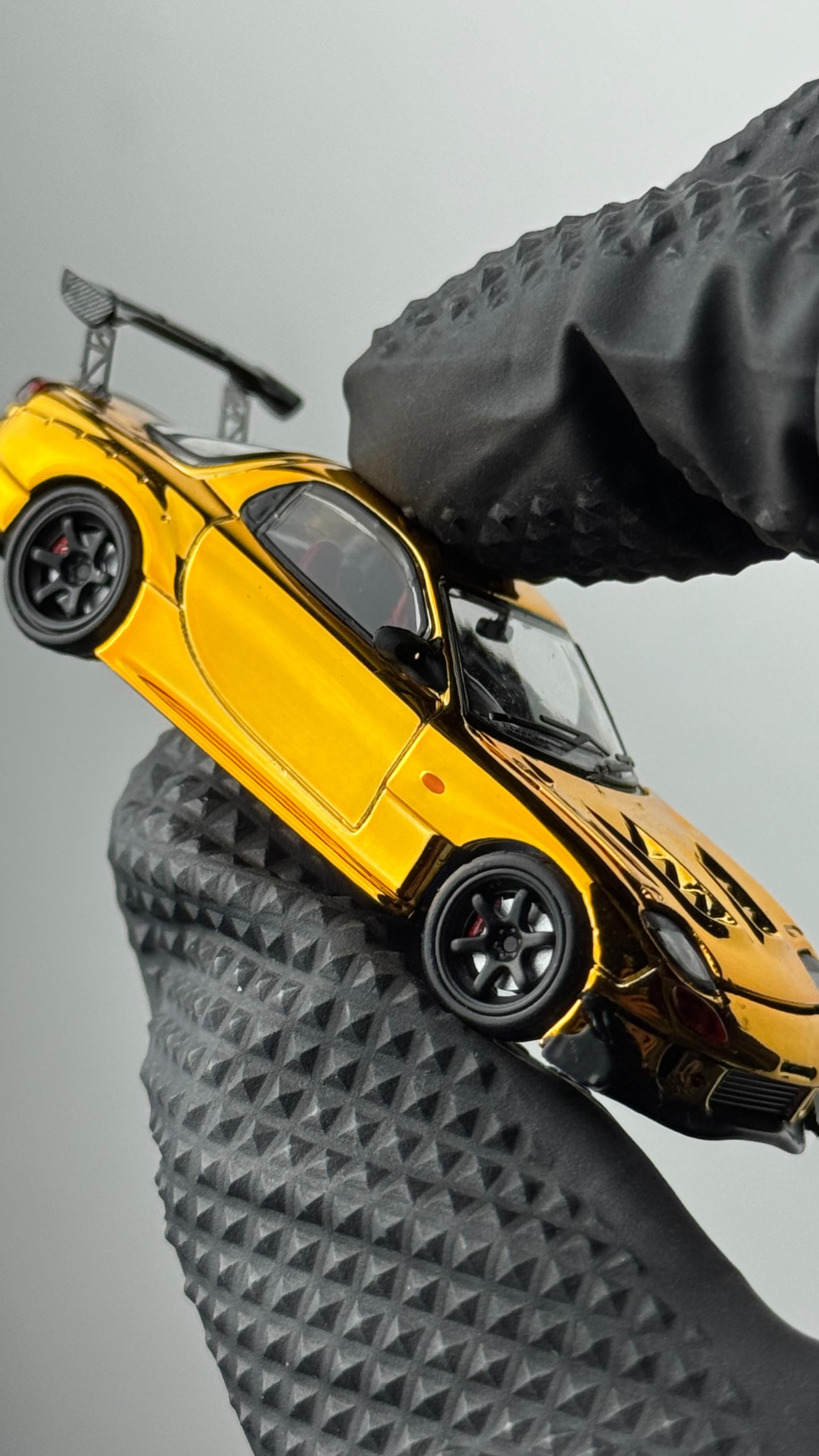 RX-7 GOLD #rx7 #hotwheels #custom | Andoni | Facebook