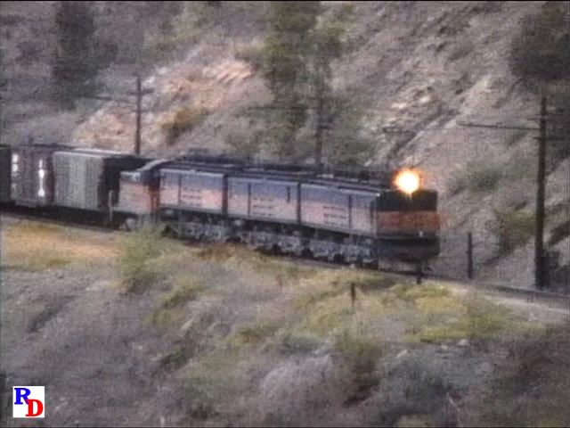 Triple Boxcab - Milwaukee Road EF-2 | diesel engine | A simple ...