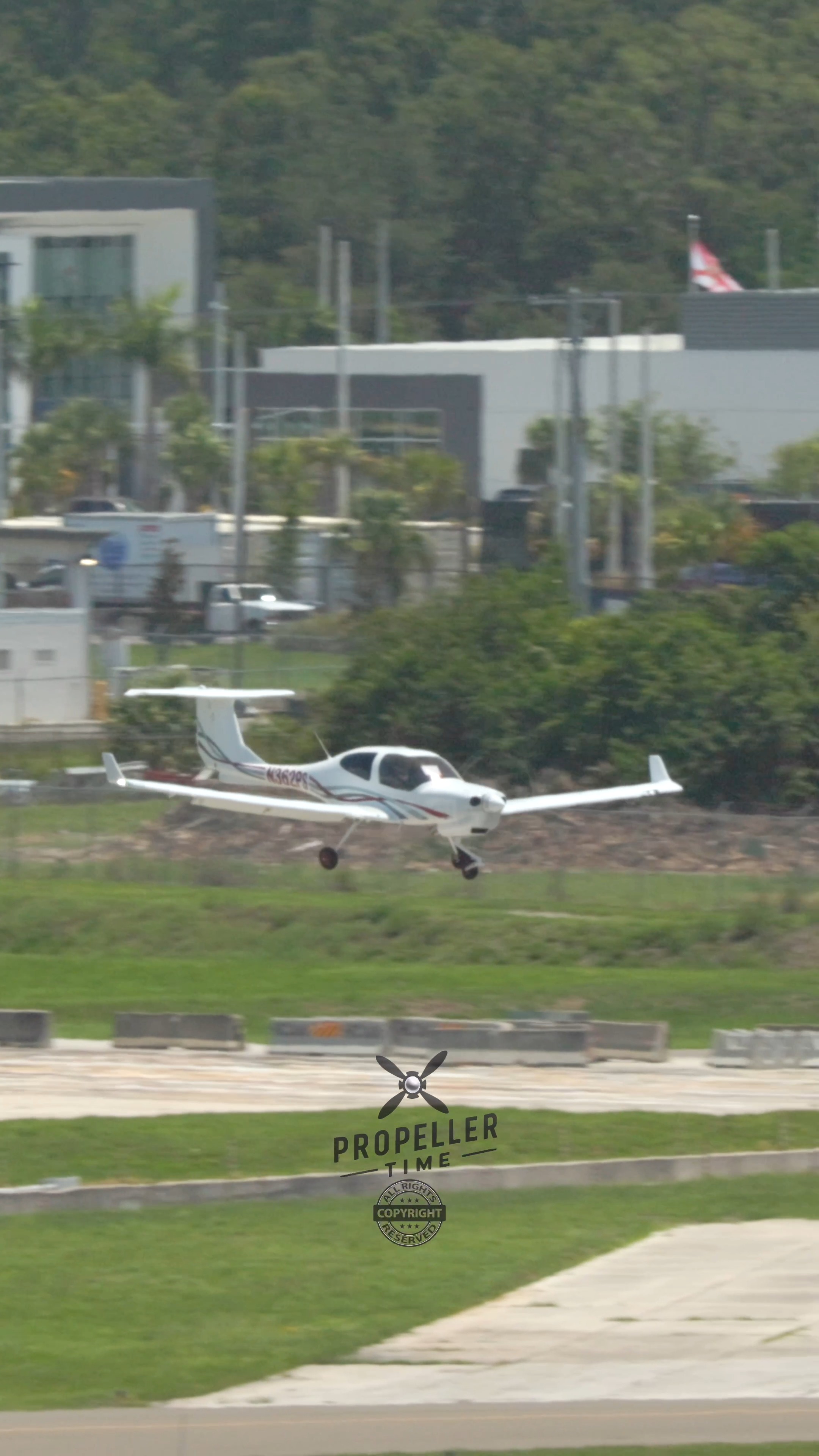 Diamond DA40 NG Diamond Star | N362PS | Follow us for daily videos # ...