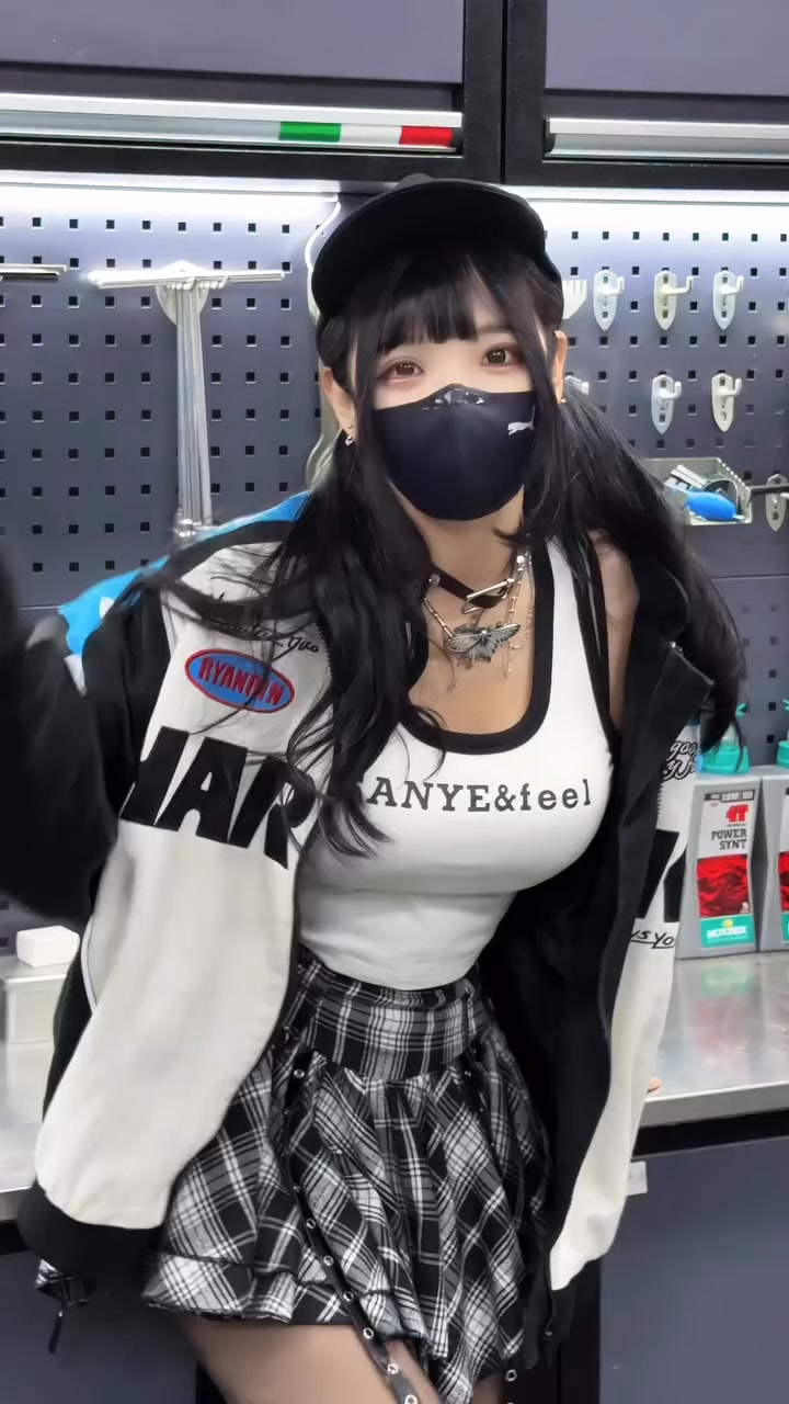 HARUKA-Bikegirl