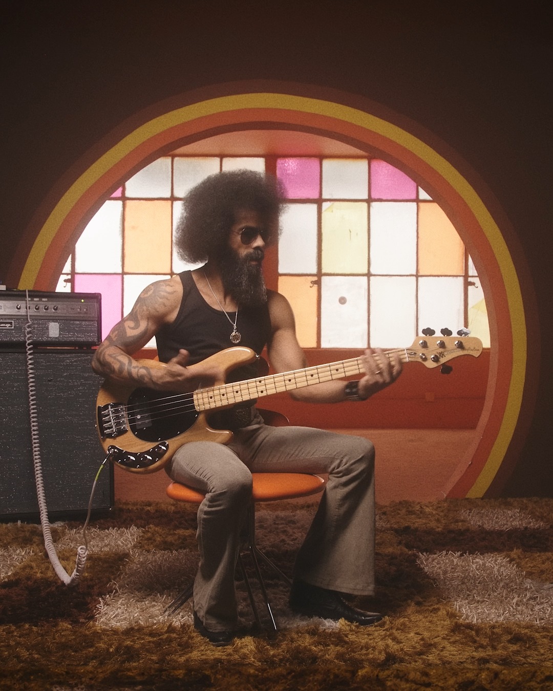Get ready to groove with the Retro '70s StingRay bass ✨ Honoring
