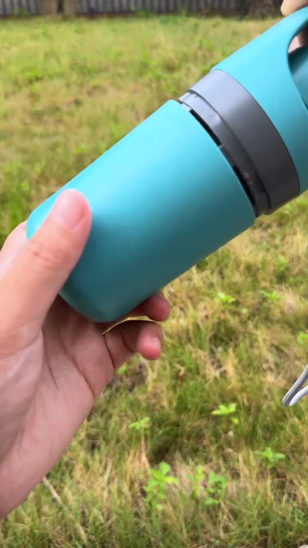 Every dog parent needs this mini portable pooper scooper 🥰 | Equipmentp ...