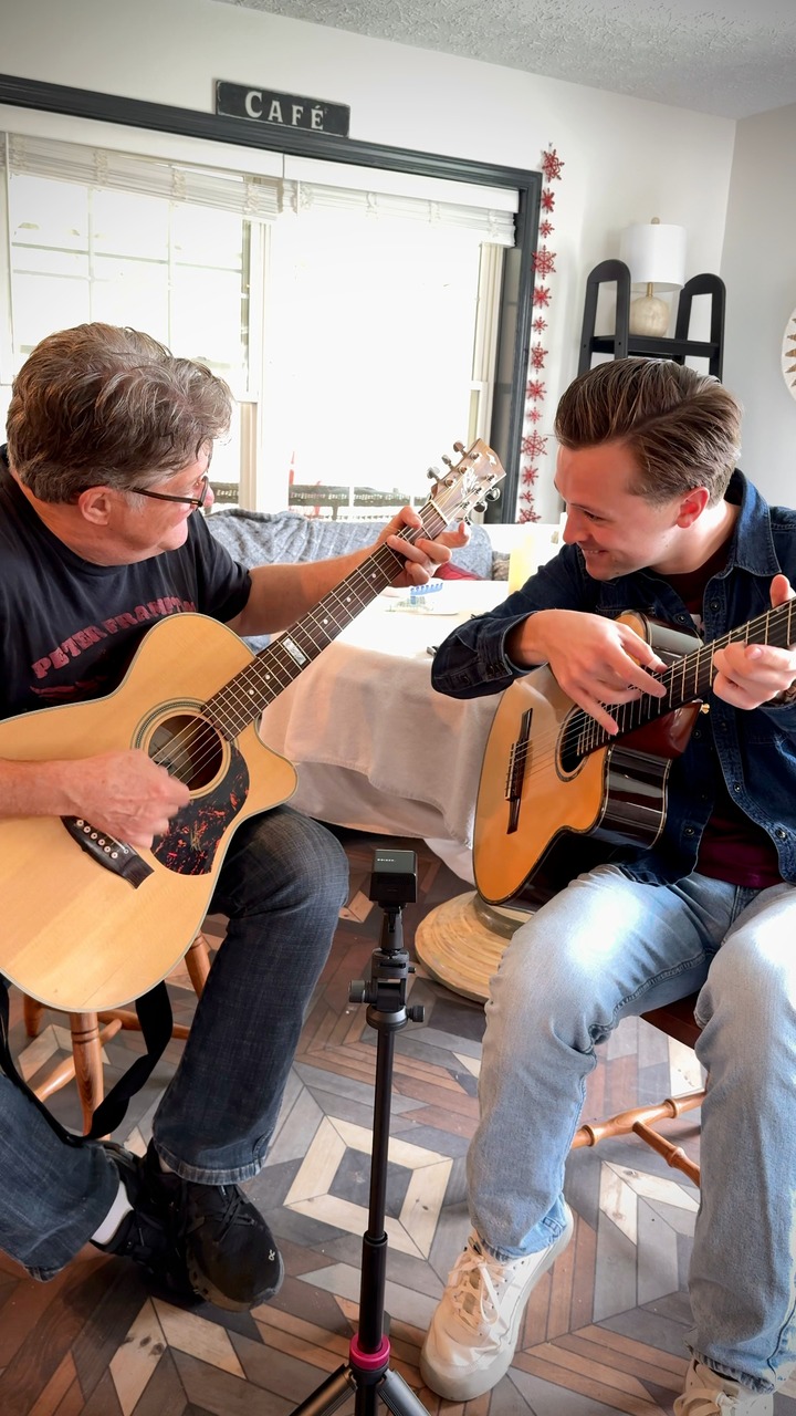 Jerry Reed in under a minute: PART 2 with the one and only Pat Bergeson ...