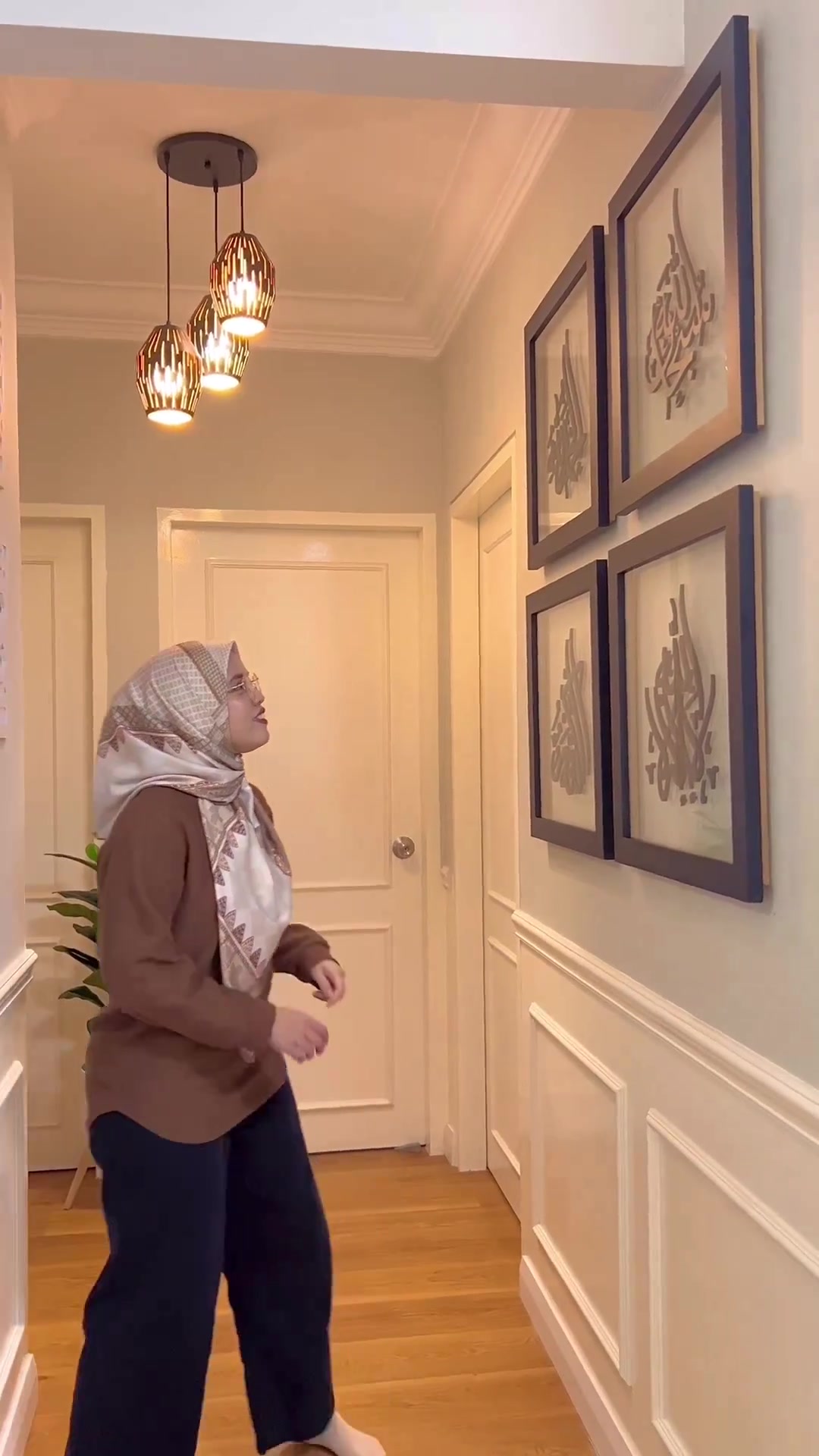 Dinding Raya 2026 Tahun Ini? 🏡 Jom kami cantikkan dinding rumah anda ...