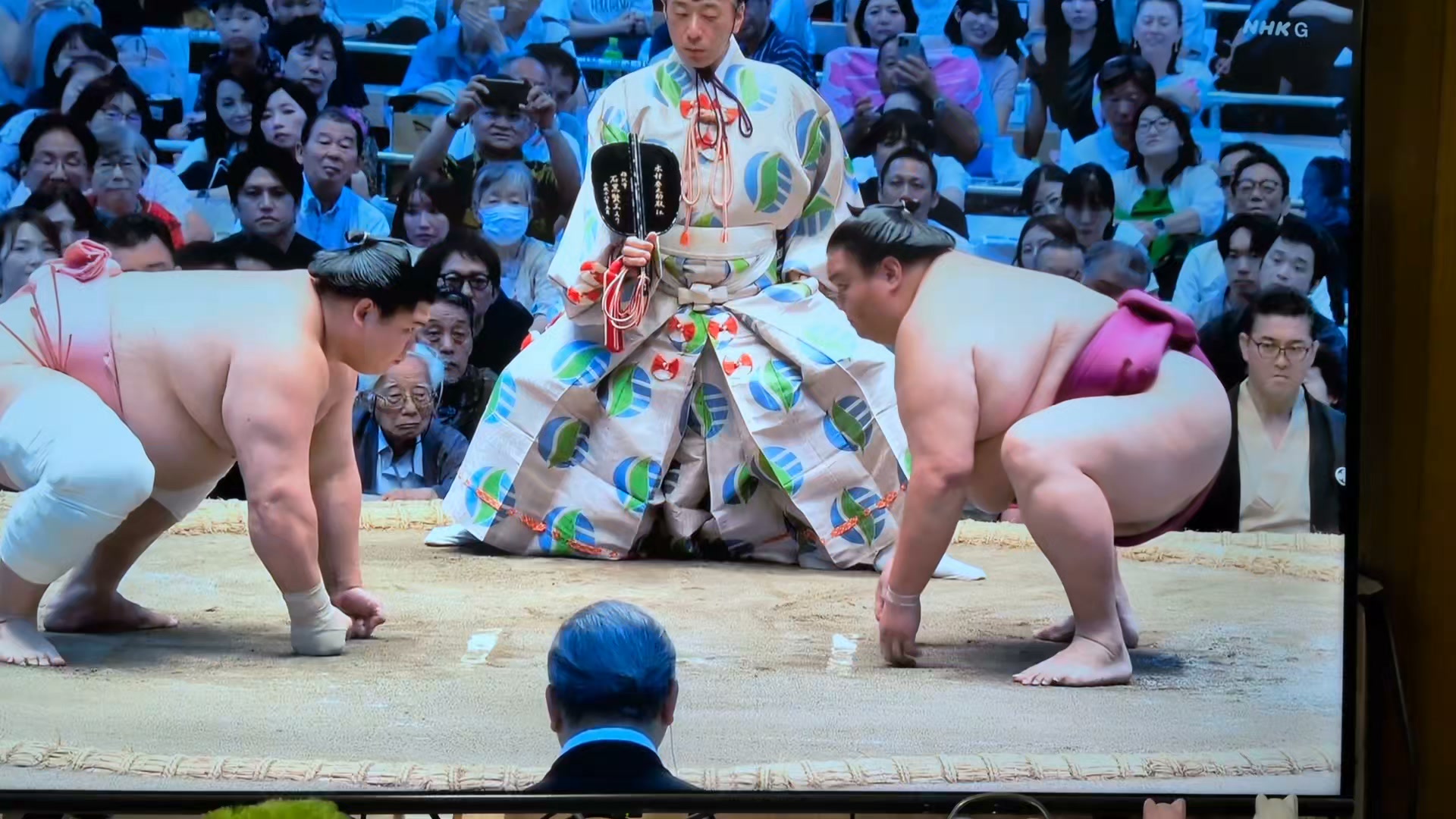 宇良関 宇良和輝さんを応援するページ (@urarikisi.ouennokai) • Facebook