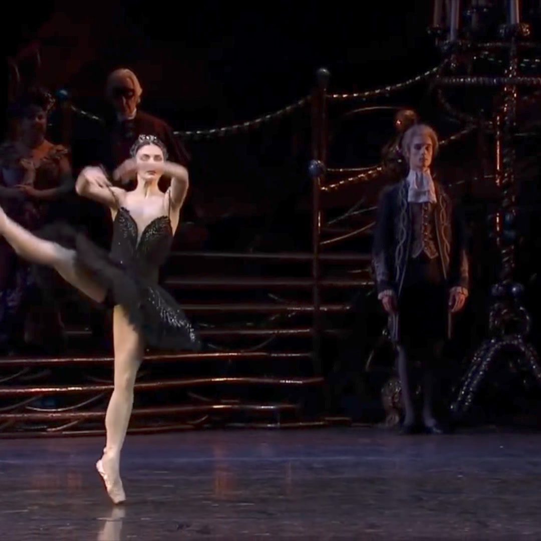 Natalia Osipova - Odile Variation from 