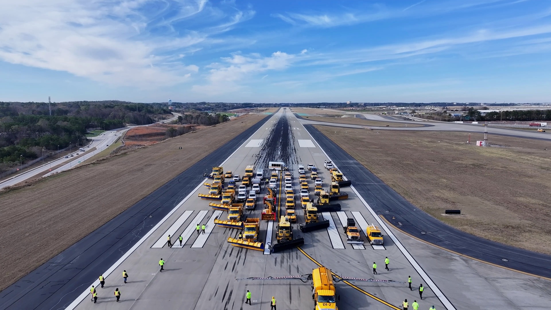 As winter weather approaches Atlanta this weekend, Hartsfield-Jackson ...