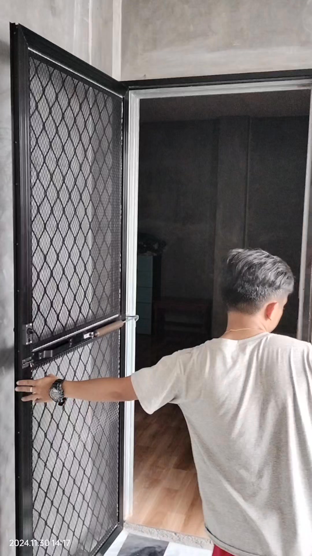 Full screen door heavy duty with alpha lock 