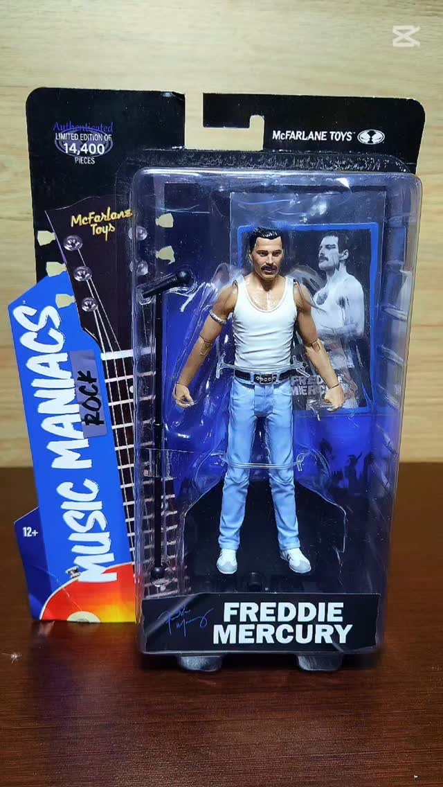 FREDDIE MERCURY, FIGURA DE 7 PULGADAS, MUSIC MANIACS, DE McFARLANE