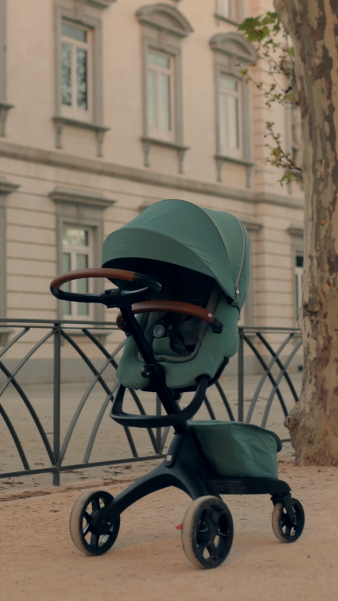 stokke xplory stroller 2018 Stroller, Color:Matte Midnight Navy Evenflo Versatile Play Space STAGIONE_PE25