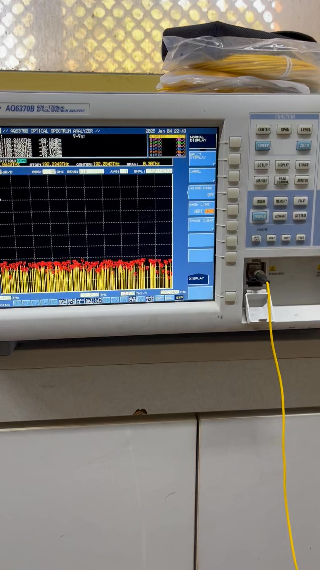 EE521 Lab DWDM Experiment | Facebook