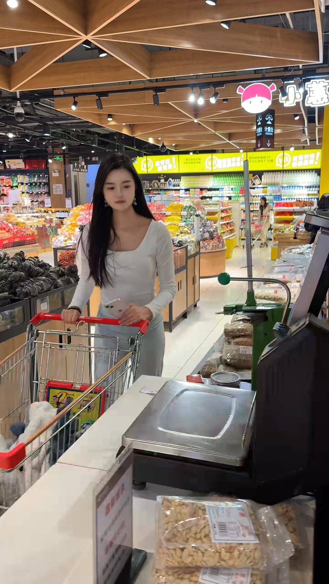 我觉得它在骂我可我没有证据 #搞笑 #美女 #剧情 #funny | 有趣王文鑫啊 | Facebook