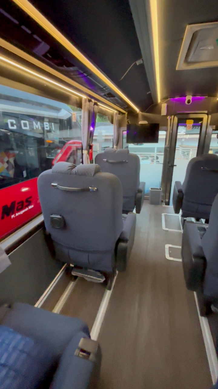 Luxury bus🚍🚎 special luxury interior ️ | Pesona bus | Facebook