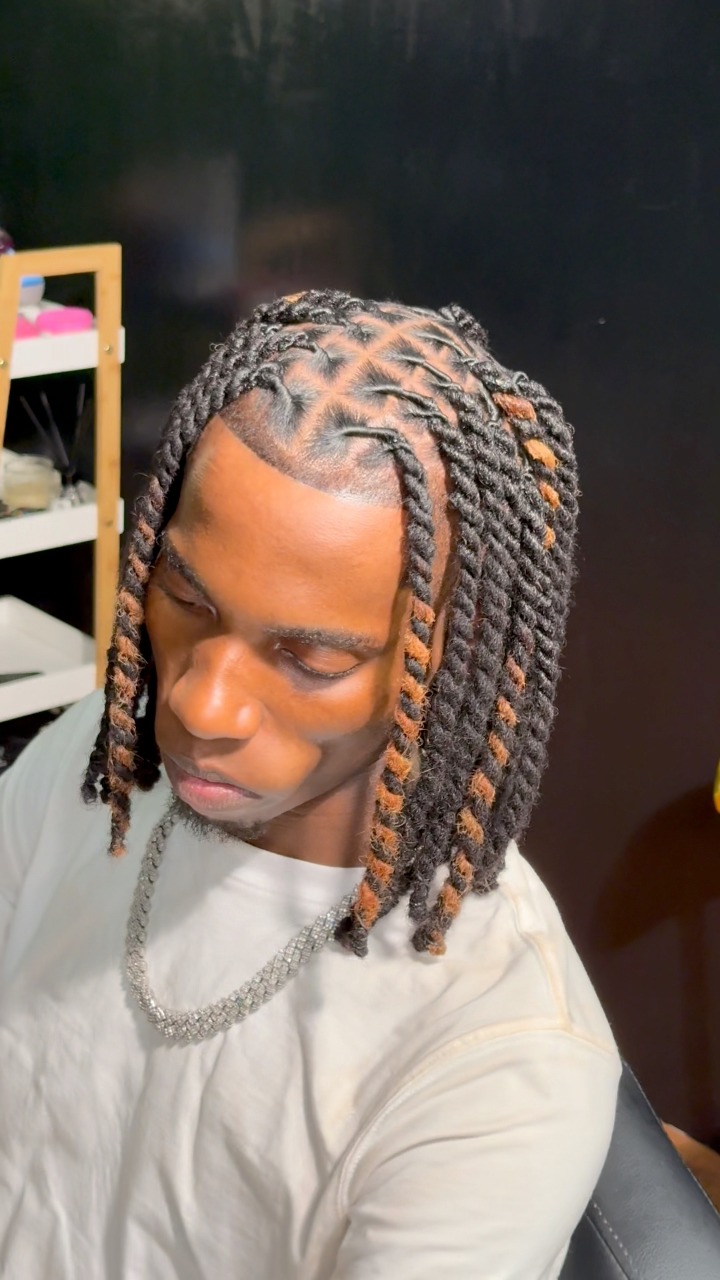 Gave my bro Rasta with unique style😮‍💨🔥 #dreadlocks #dreadlockspalace # ...