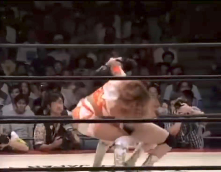 1995: Akira Hokuto vs Manami Toyota | RassleRama