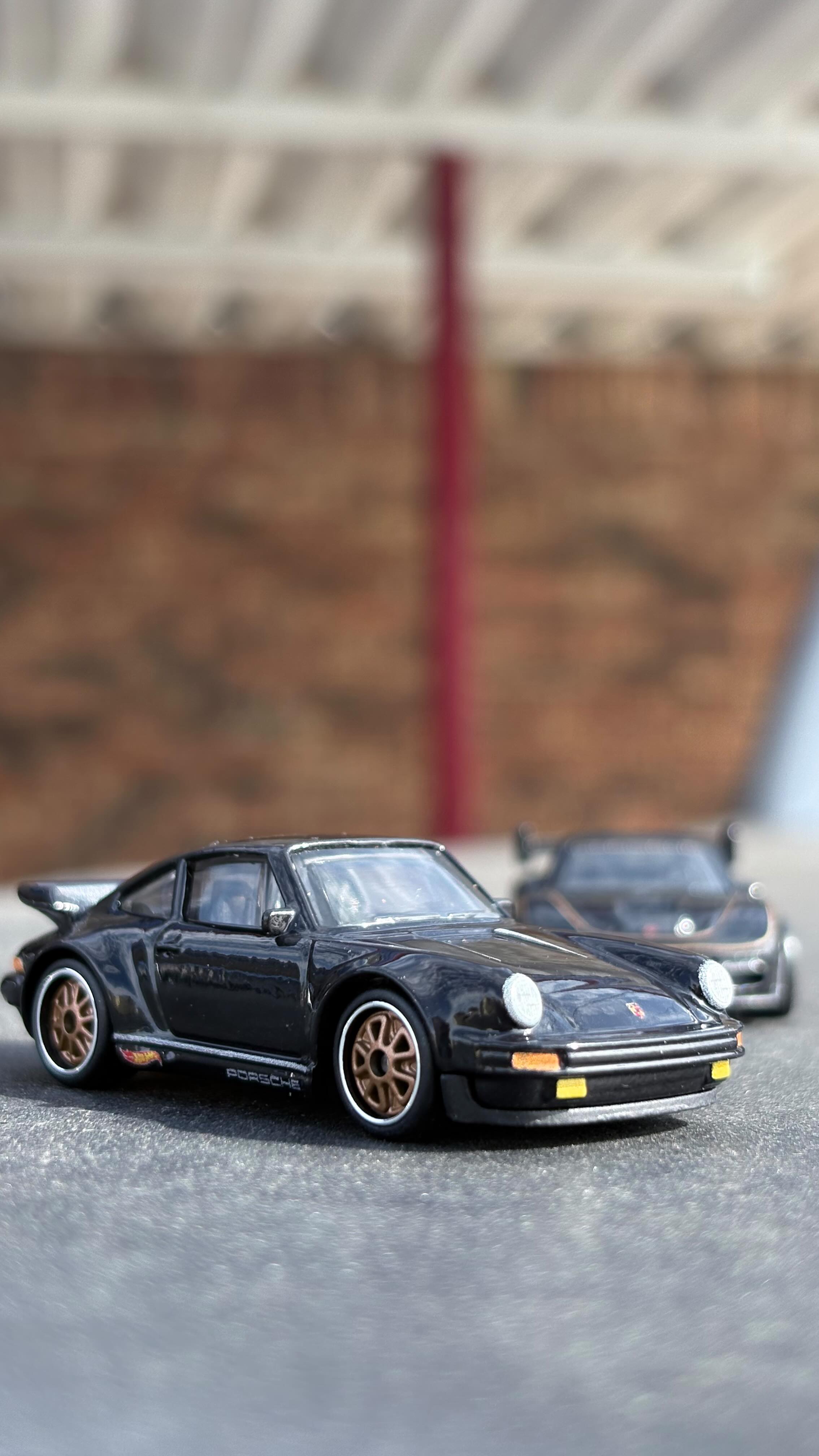 An iconic porsche 930! #hotwheels #porsche #ohio #convention #930
