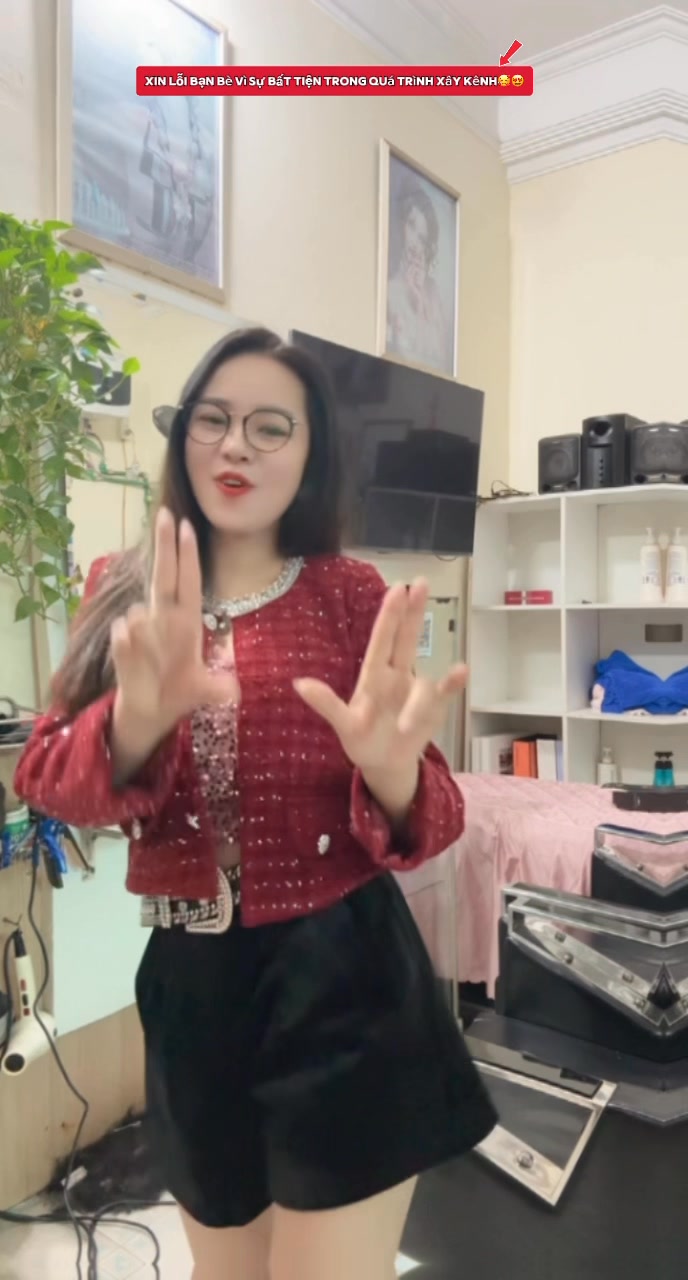Tâm trạng khi được mời đi ăn cỗ😍😍😍😍😍 Hôm nay chưa có khách đặt lịch nên ...