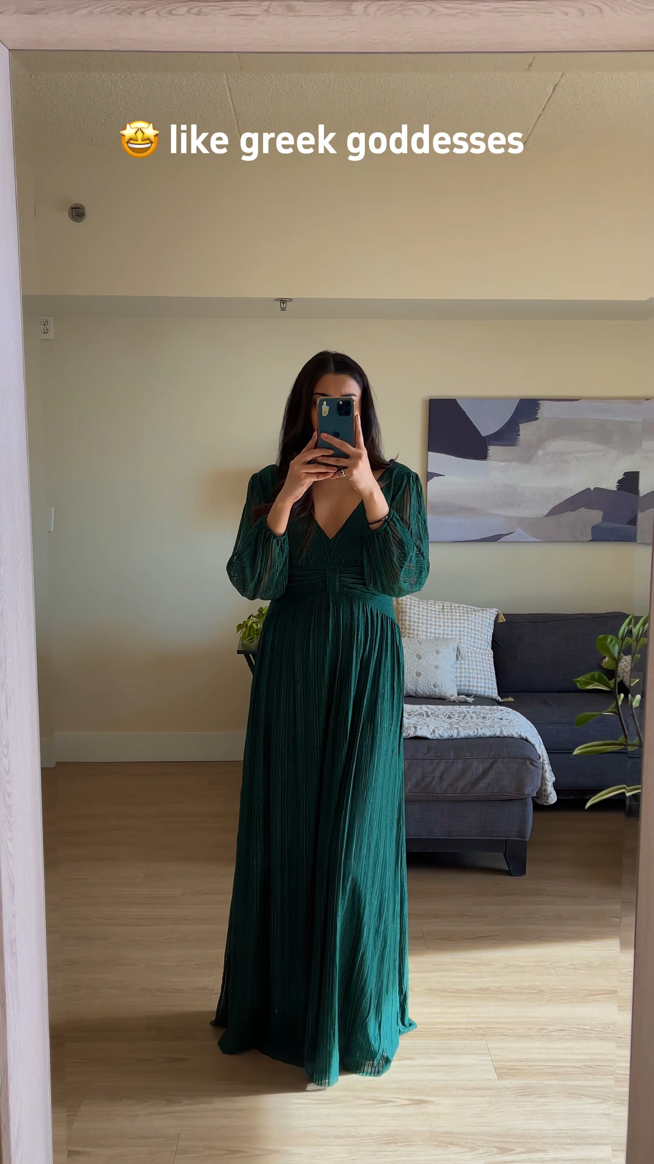 Ladies, guess who just stumbled upon the ultimate gown for the formal night?! 🌟💃, Dress Style:, https://bit.ly/4brRwJJ, #everpretty #LoveEverPretty #everprettydress #formaldress #greendress