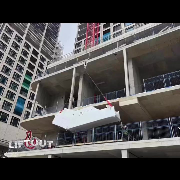 Escalator Install! Two Piece Parallel Pair spanning from Level 1 to ...