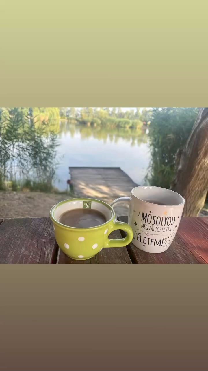 Ma nagyon szép idő van! 🌞 Gyertek ki hozzánk,sétáljatok ,egyetek ...