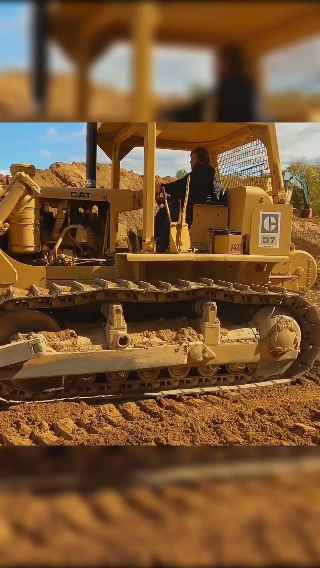 In 2023, a 1957 Cat D9 dozer was discovered by a group of friends