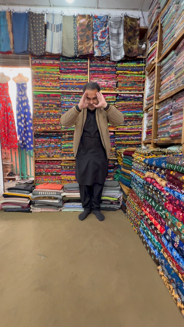 دور دراز کے لوگوں کے لیے پروفیسر کشمیر کلاتھ ہاؤس ھاڑی گہل کا مکمل ...
