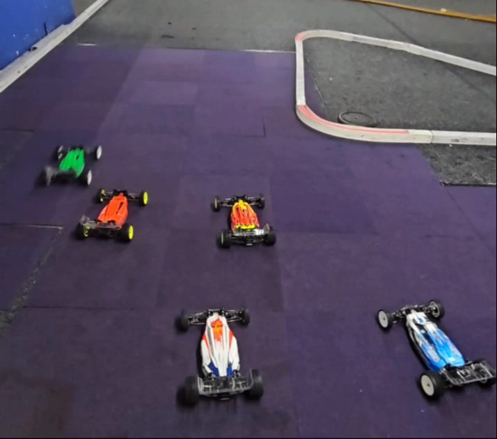 🏁 Wednesday Club Night – Close Racing Across All Mains! 🏁 Another ...