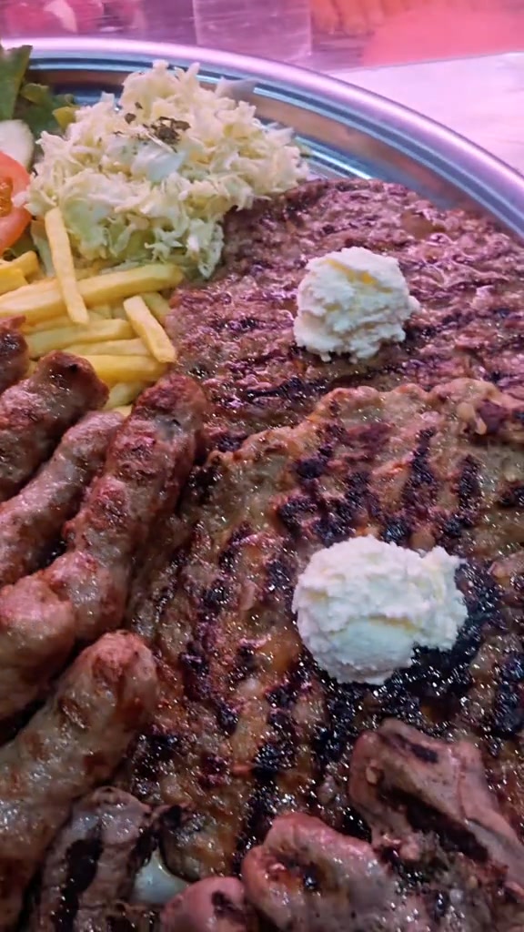 Teleći Bubreżnjak,brizla,dzigerica,ćevapi sudzukice,pljeskavice Pa ti ...