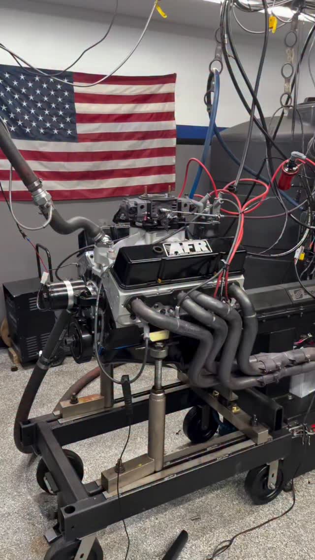This 327 small block Chevy built by Gromm Racing proves that you don't ...