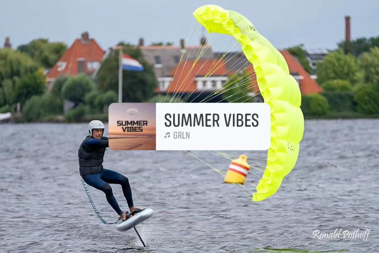 V3 Neutra wing for wave riding and comfort