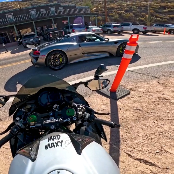 STUPID FAST Kawasaki ZX-10R vs 850HP Porsche 911!! | That Racing