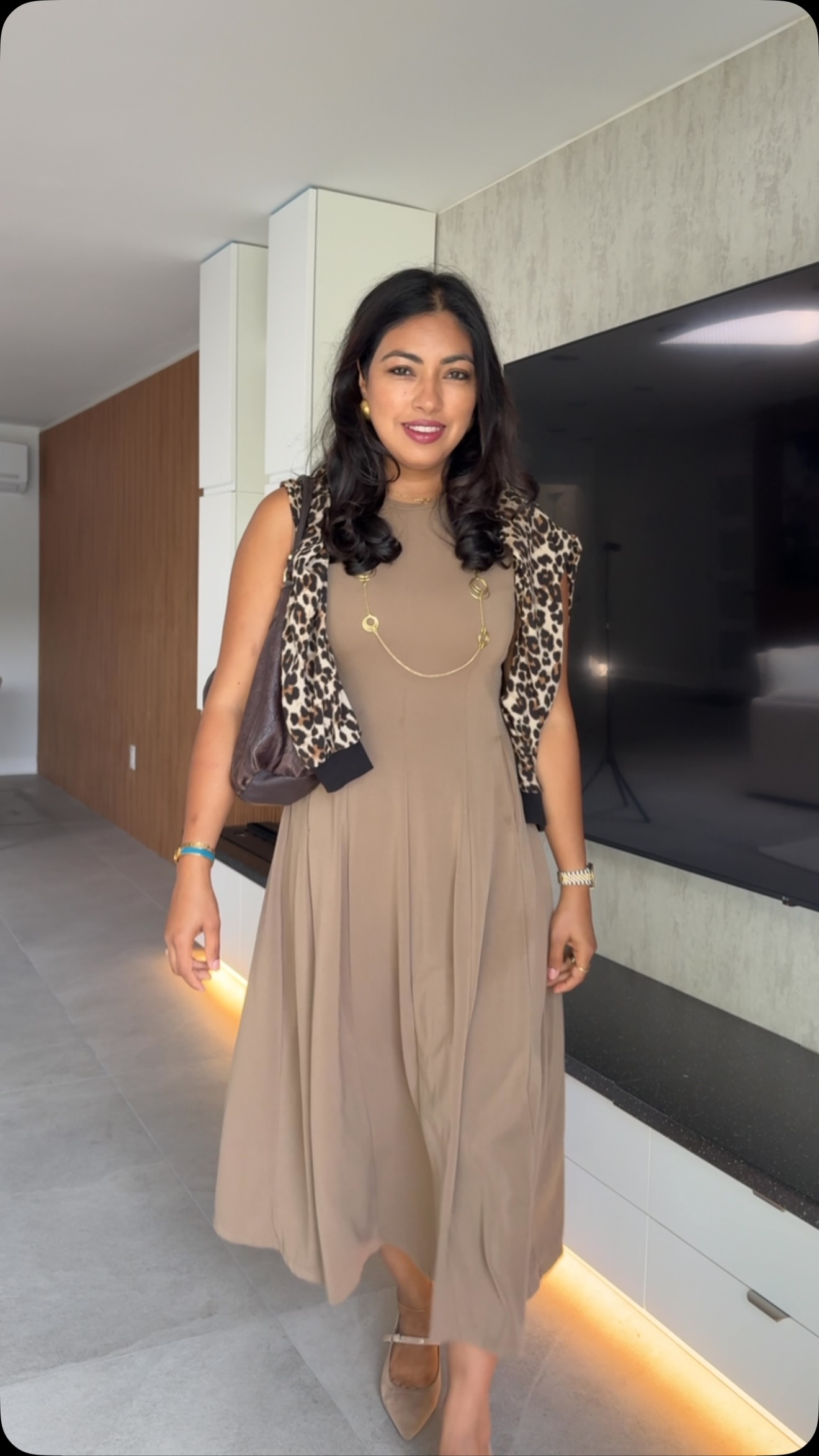 Off to an exclusive Uniqlo Fall Preview 🤎, And yes, I had to wear this dress