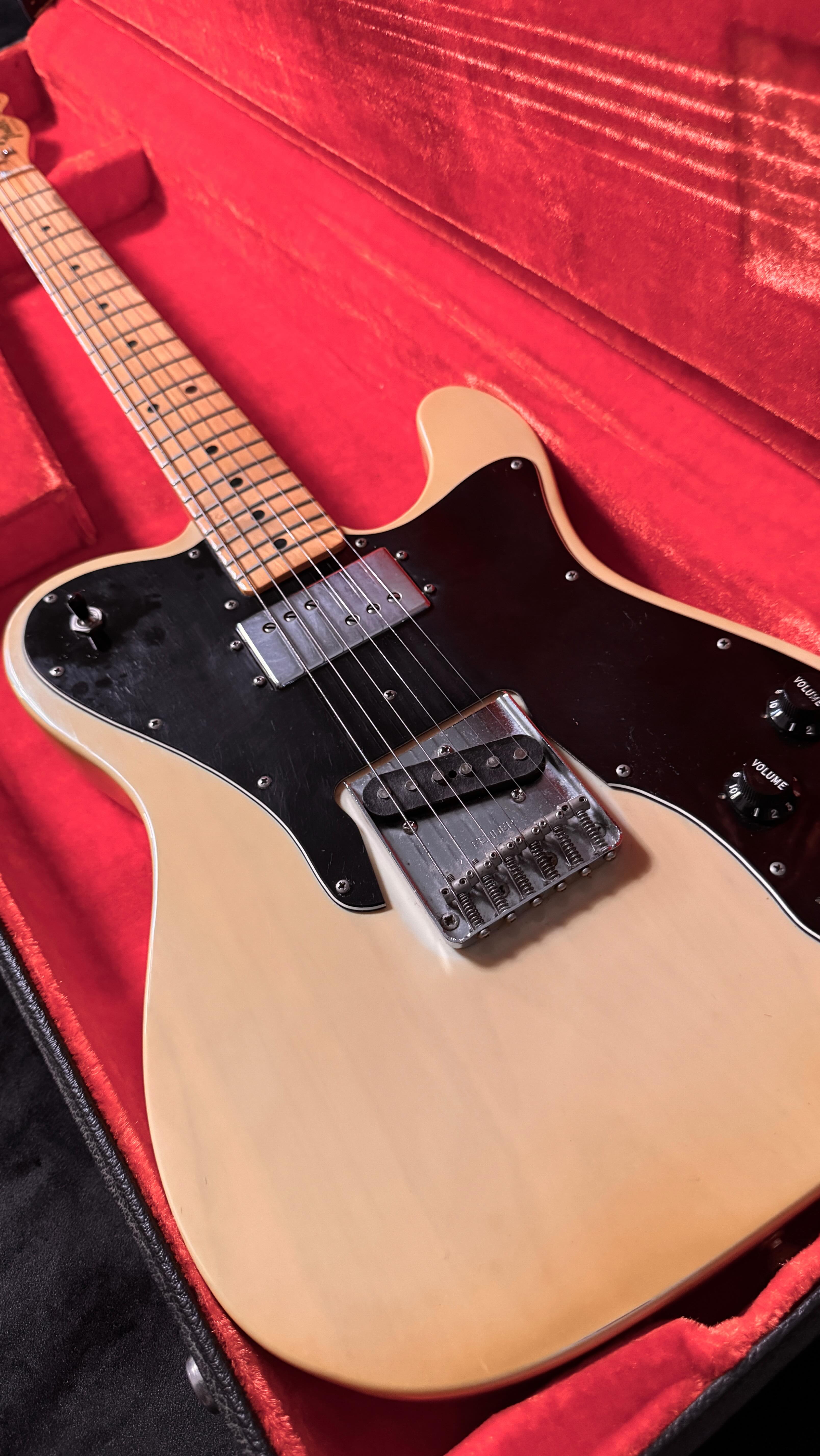 希少Fender Telecaster Custom Super cool blonde 1978 Fender Telecaster Custom in very clean