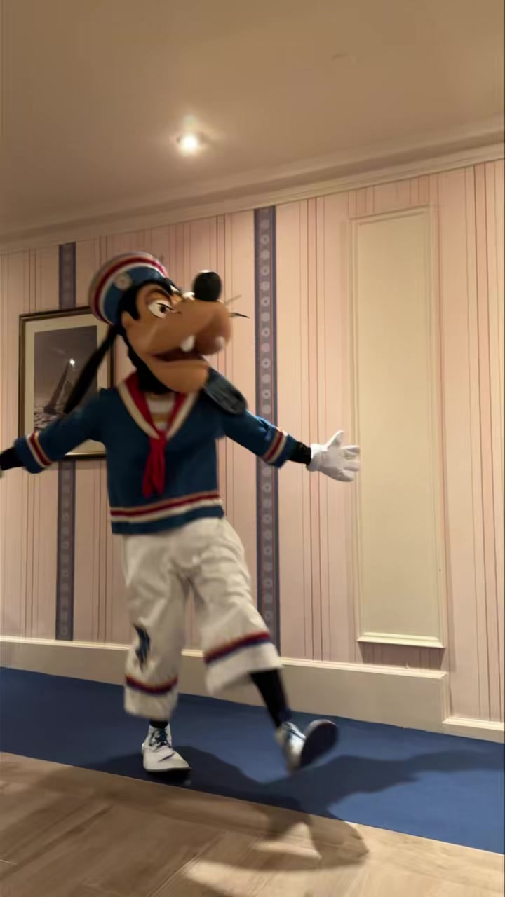 Captain Mickey arrives to his meet and greet at Disney Newport Bay
