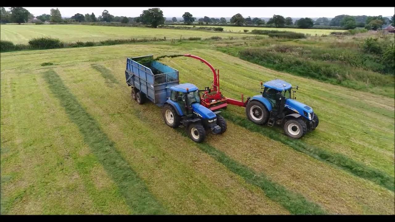 Chopping 3RD cut silage with NH T7060 and Pottinger MEX VI, TM series ...
