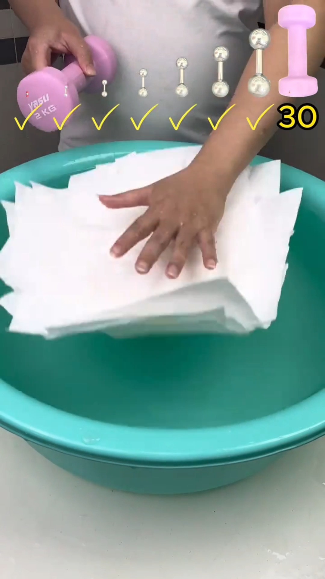 How much paper does it take to make the object float? #experiment #asmr ...