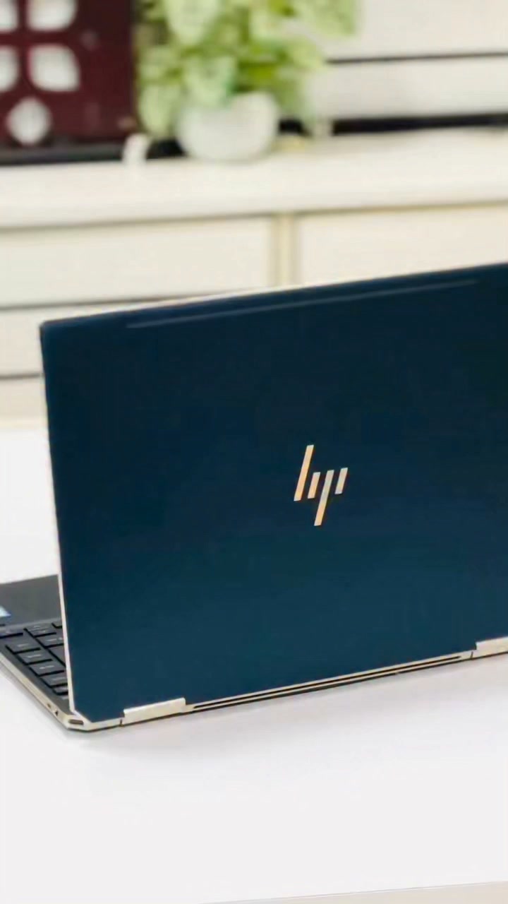HP Spectre x360 13 | Core i7 8th Gen | 16GB RAM | 256GB SSD