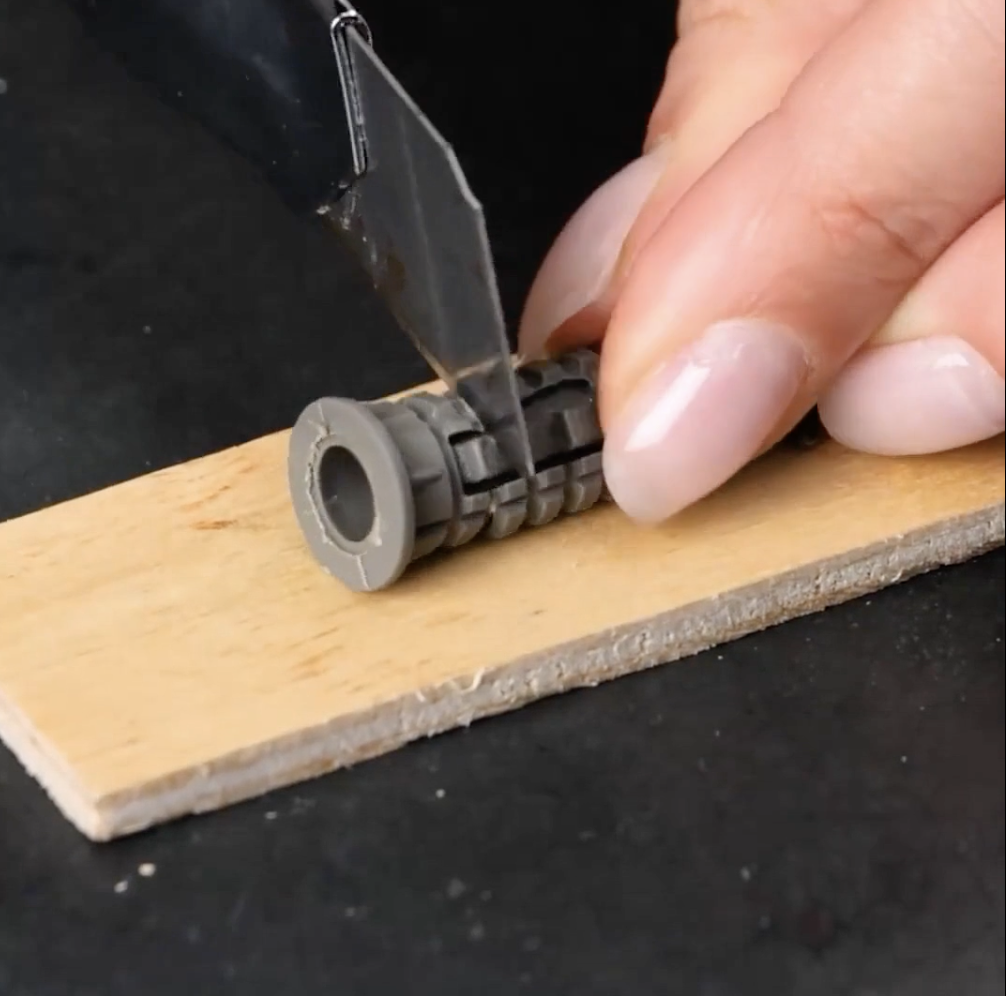 Wood Trick Construction d'un modèle 3D Coffre-fort 25,5 cm en bois 259 pièces - Autres jeux de construction - Achat & prix