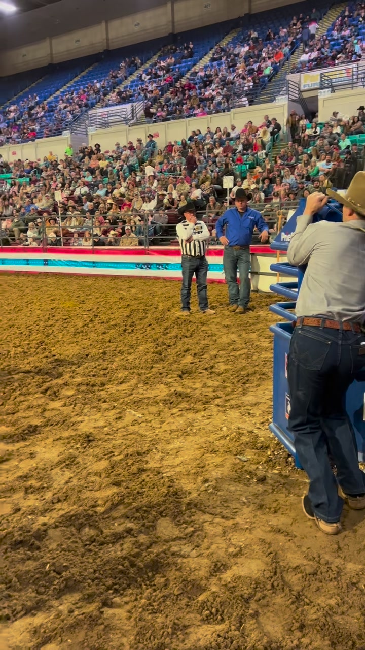 Chloe Cox Rodeo Athlete