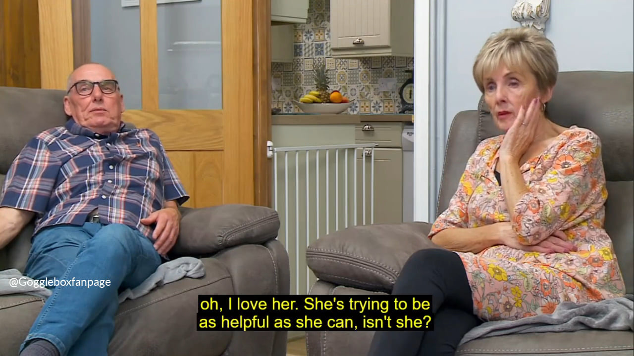 Gogglebox: Ambulance Emma called 999 after her husband went into ...