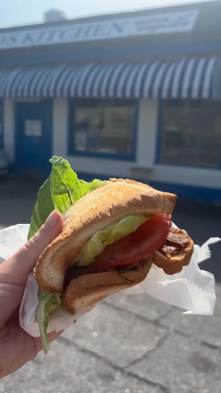 Flo's Kitchen Wilson | Wilson NC