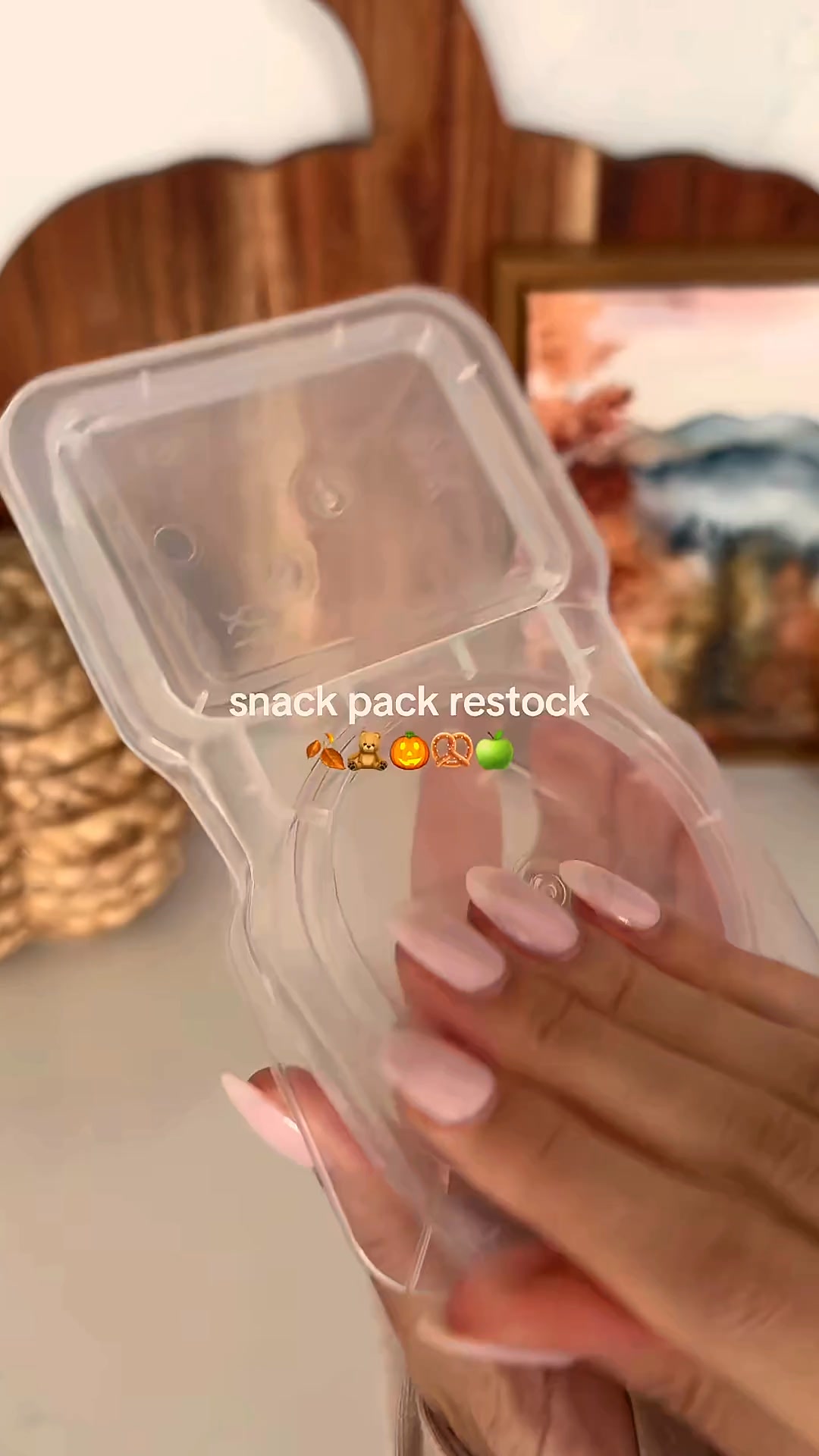 Restocking my snack packs 🍂🥨🥜 Fall snack prep just hits different 🤎 👉 ...
