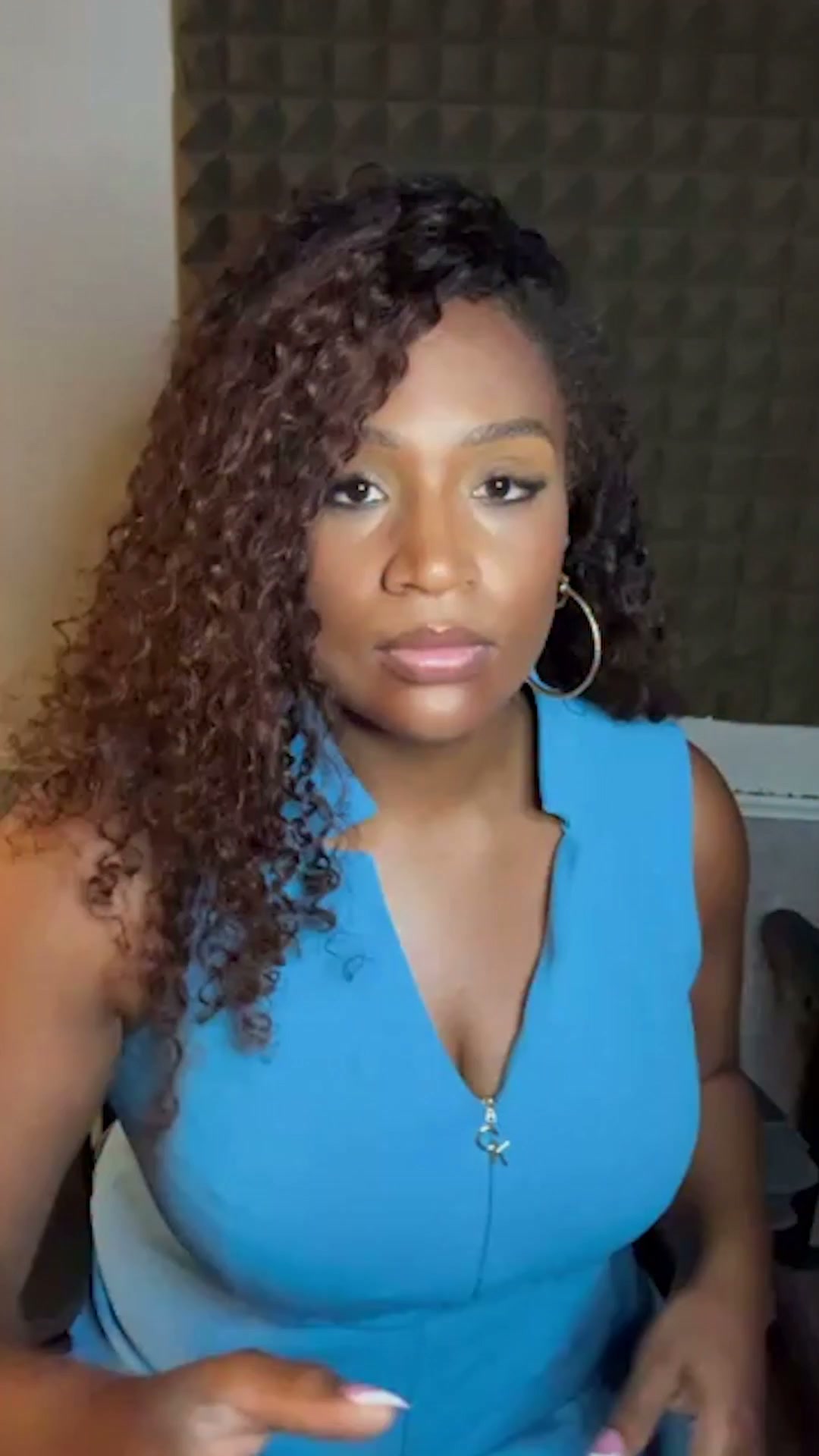 blue gold dress murder The Birmingham Police Department has arrested a 33-year-old man from Georgia in connection to the 2024 homicide of 31-year-old Deundray Cottrell., ⬇️ | WBRC 6 News Size:18-24 months