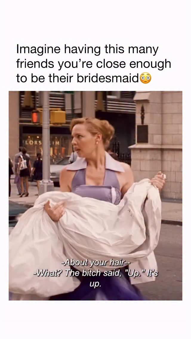 I mean who doesn't love a themed wedding… 27 times 💐 27 DRESSES, starring Katherine Heigl and James Marsden, is now playing on Netflix UK/IE