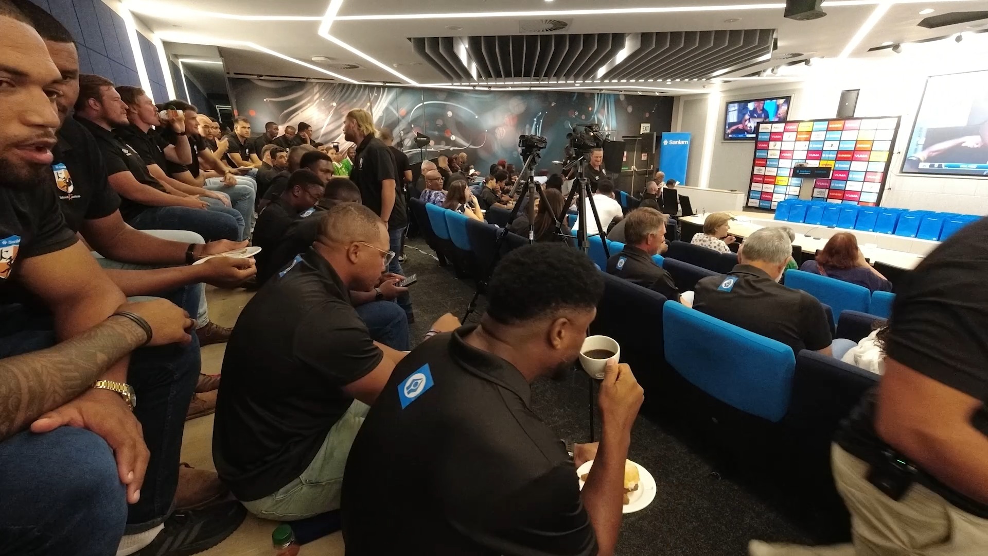 Sanlam - New kit. New Partners. New Season. Boland Rugby... | Facebook