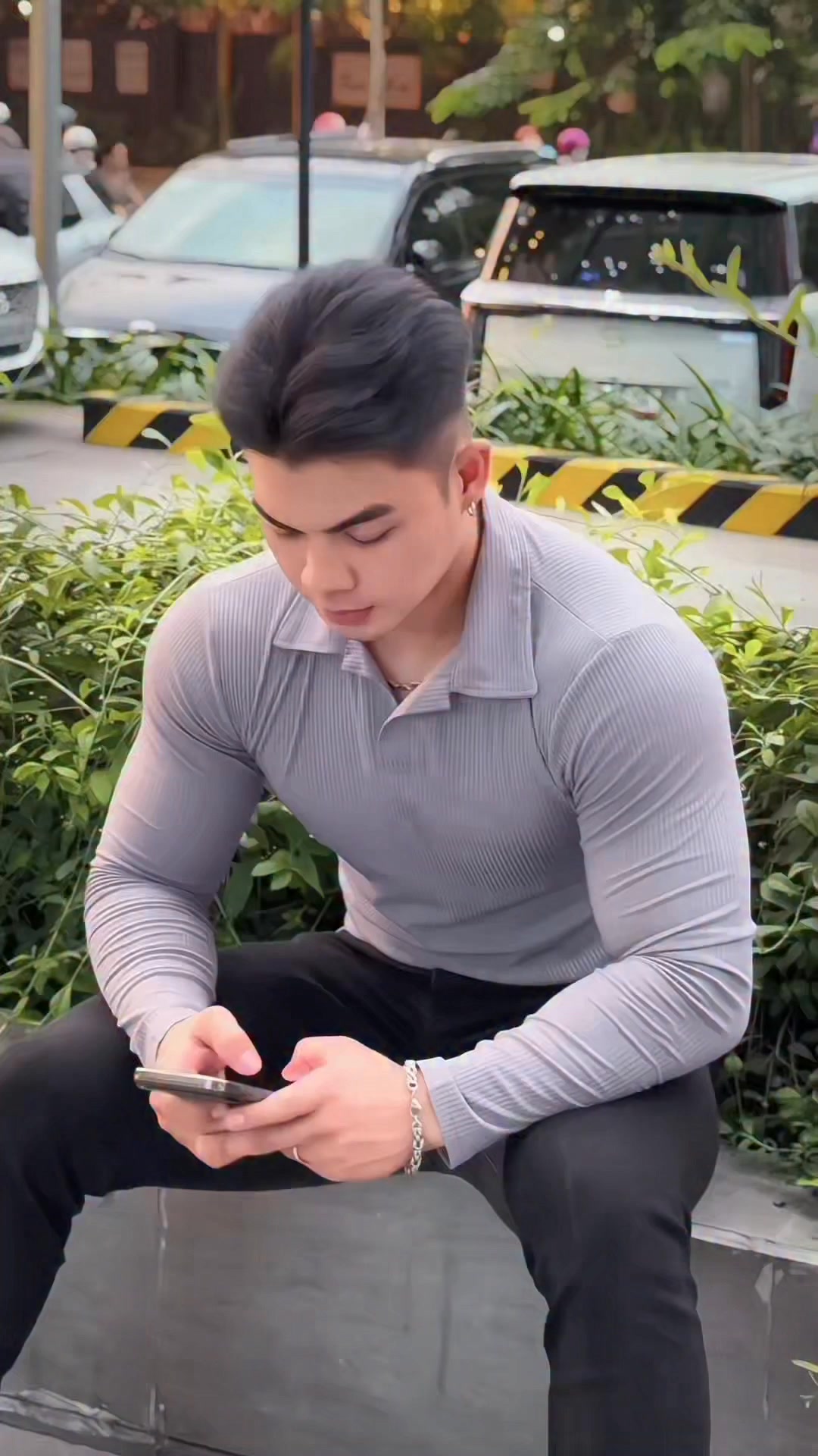 Áo thun gân dài tay tôn dáng https://s.shopee.vn/8zzFKKhxd0 https://vt ...