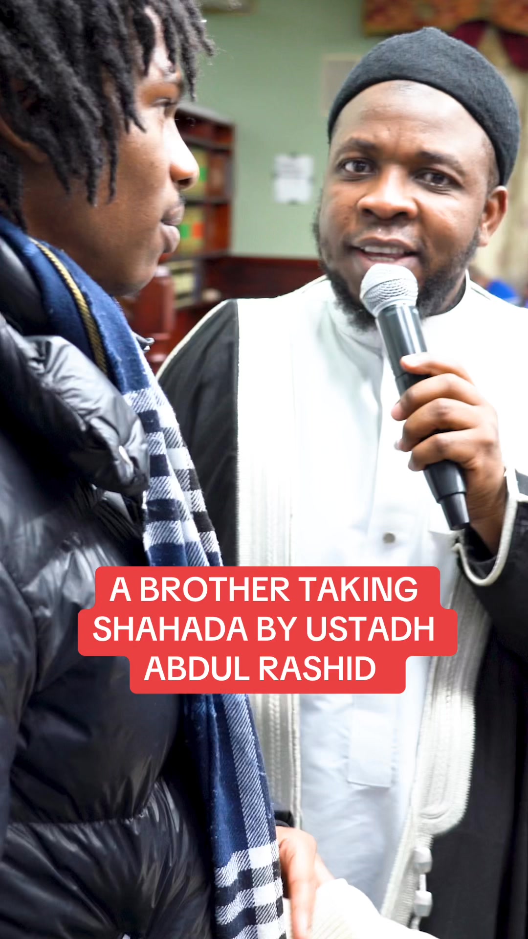 A BROTHER TAKING SHAHADA BY USTADH ABDUL RASHID ...#islam #muslim # ...