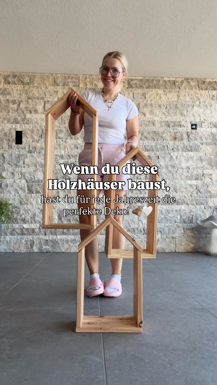 Baumscheiben Deko 🌳 🌳Baumscheibe: @action.deutschland 🌳Moos: @action.deutschland 🌳Haus: @action.deutschland 🌳kleine Baumscheiben: @action.deutschland 🌳kleine Häuschen: @idee_creat